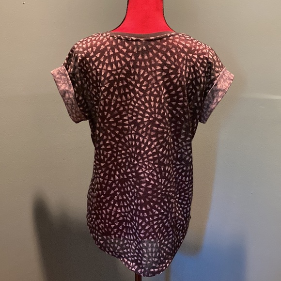 Mossimo Black and Gray Top Size Medium - Picture 5 of 12